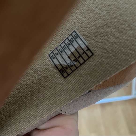 Velvety heel’s - Picture 4 of 6